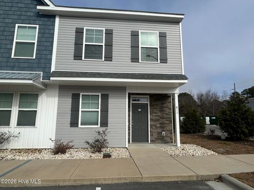 611 Windsurfing Ln, Sneads Ferry, NC, 28460-0170 | Card Image