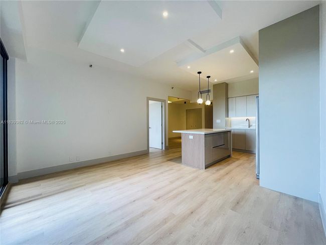 APT-305 - 201 Crandon Blvd, Condo with 1 bedrooms, 2 bathrooms and null parking in Key Biscayne FL | Image 16