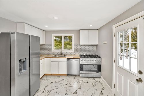 150 Grove St, Boston, MA, 02132-4540 | Card Image