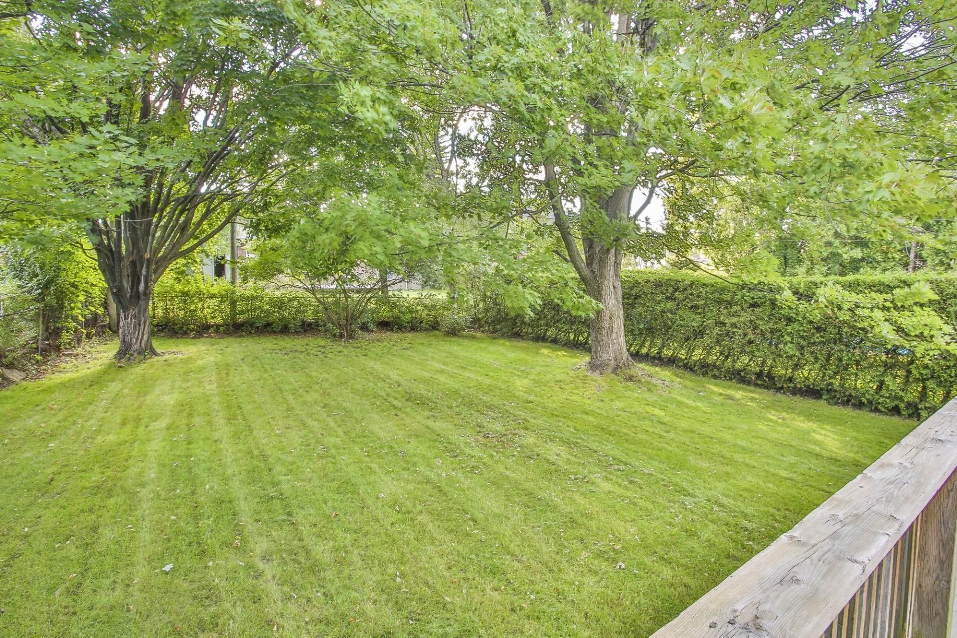 Residential Lease in Dollard-Des-Ormeaux 4