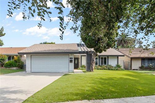 914 Kirkwood Ave, Pasadena, CA, 91103-3019 | Card Image