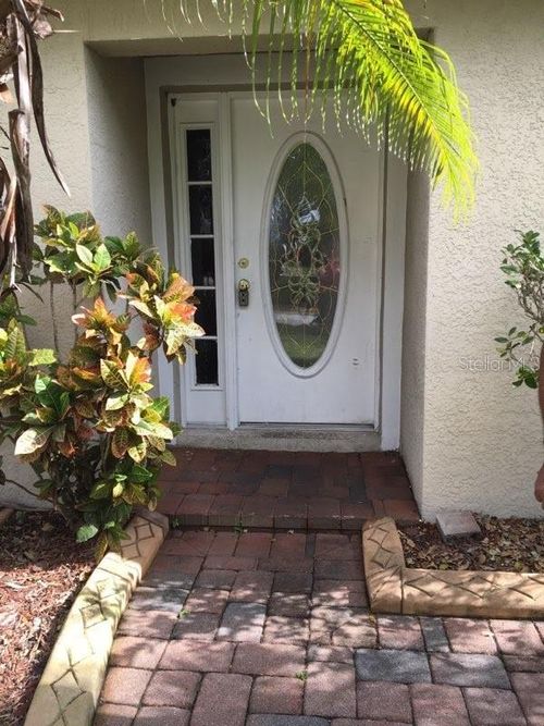 11567 Crestlake Village Dr, Riverview, FL, 33569-2937 | Card Image
