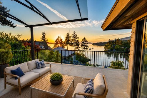 598 Meldram Dr, North Saanich, BC, V8L5V8 | Card Image
