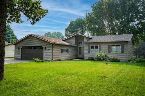 1919 Cypress Rd, Saint Cloud, MN, 56303-0220 | Card Image