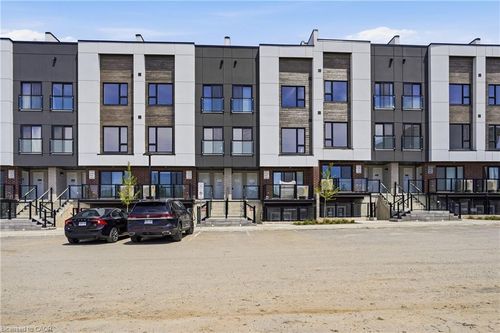 307b-16 Melbourne Ave, St Catharines, ON, L2P3J8 | Card Image