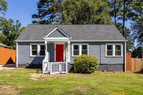 3584 Glenwood Rd, Decatur, GA, 30032-4430 | Card Image