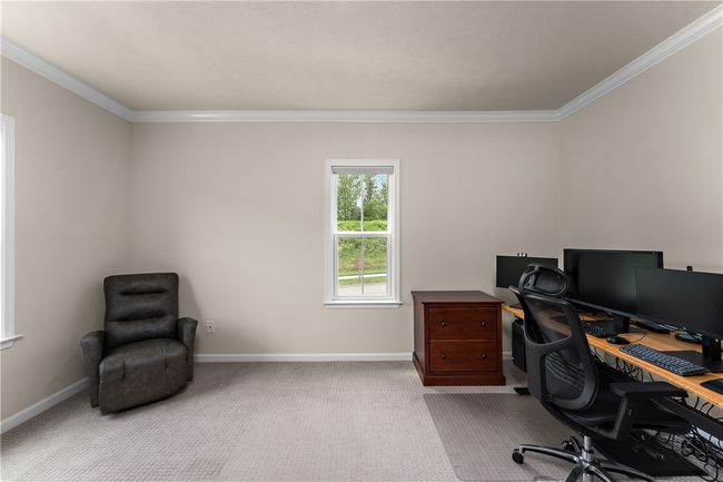 1001 Mohawk Ln, Townhouse with 3 bedrooms, 3 bathrooms and 2 parking in Mars PA | Image 8