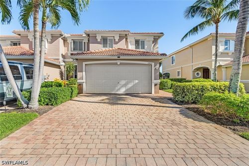 2425 Laurentina Ln, CAPE CORAL, FL, 33909-5280 | Card Image