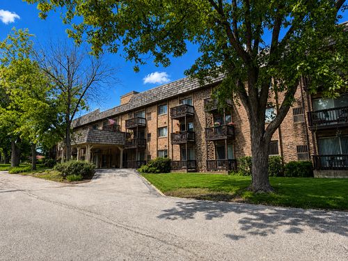 201-241 W Main St, Lake Zurich, IL, 60047-3119 | Card Image