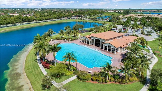 22364 Sw 89 Th Path, Townhouse with 4 bedrooms, 3 bathrooms and null parking in Cutler Bay FL | Image 32