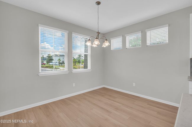 575 Buttonwood Loop, House other with 3 bedrooms, 2 bathrooms and null parking in Yulee FL | Image 8