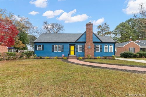 426 Laurel St, Emporia, VA, 23847-2513 | Card Image