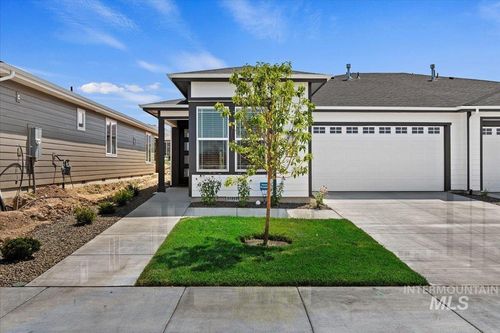 12136 S Glory Ln, Kuna, ID, 83634-2769 | Card Image