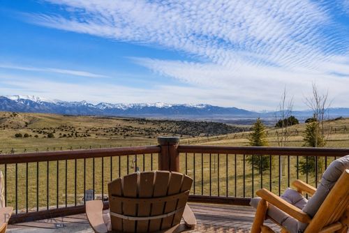 330 Yucca Pass Rd, Manhattan, MT, 59741 | Card Image