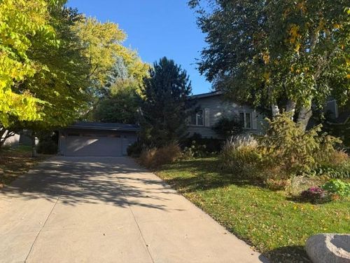 5616 Countryside Rd, Edina, MN, 55436-2506 | Card Image