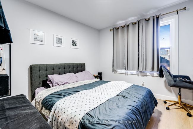 46-48 Wellington St E, Home with 5 bedrooms, 3 bathrooms and 5 parking in Chatham ON | Image 5