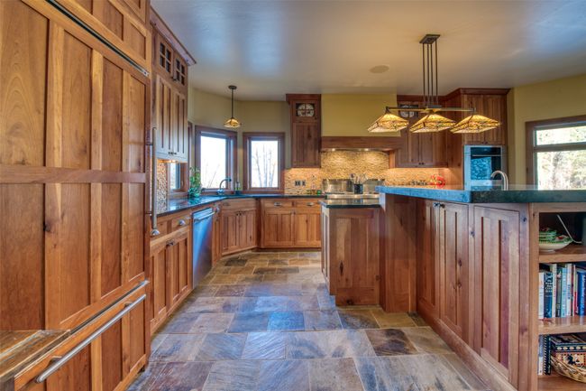 2291 Meridian Rd, House other with 5 bedrooms, 3 bathrooms and null parking in Victor MT | Image 22