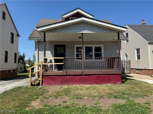 4752 88th St, Garfield Heights, OH, 44125-1336 | Card Image