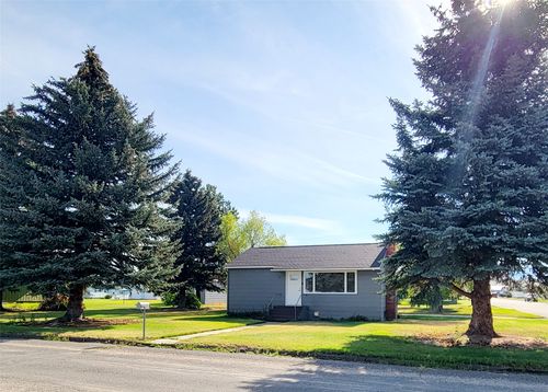 821 Carter St, Deer Lodge, MT, 59722-1705 | Card Image
