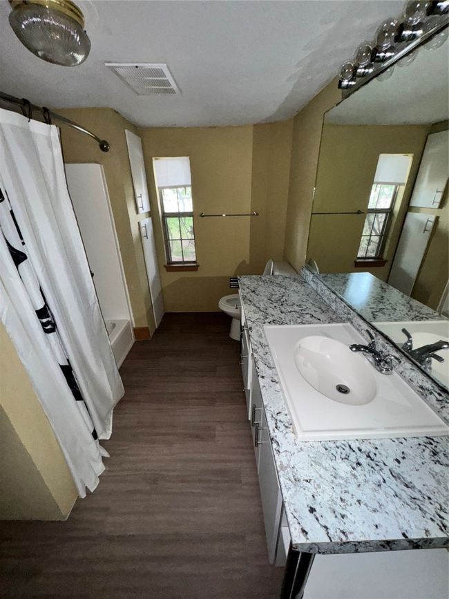 A - 1102 Minnie Dr, Home with 2 bedrooms, 1 bathrooms and 2 parking in Austin TX | Image 14