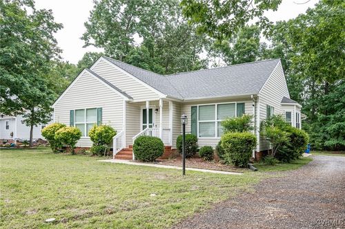 7427 Trailing Rock Rd, Prince George, VA, 23875-2688 | Card Image