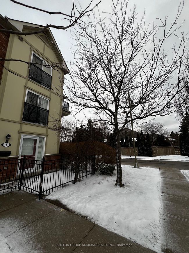 1 - 150 Chancery Rd, Condo with 2 bedrooms, 1 bathrooms and 1 parking in Markham ON | Image 19