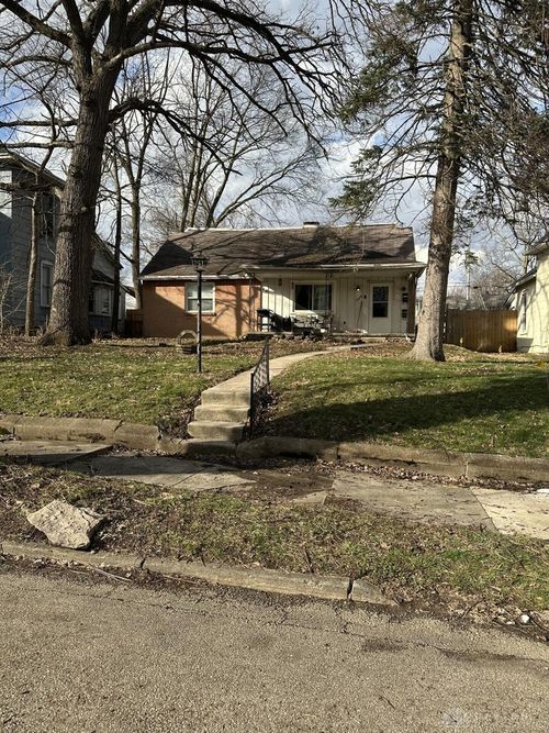 1124 Mulberry St, Springfield, OH, 45506-1325 | Card Image