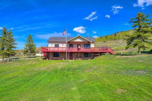 420 County Road 130, Kremmling, CO, 80459-5141 | Card Image