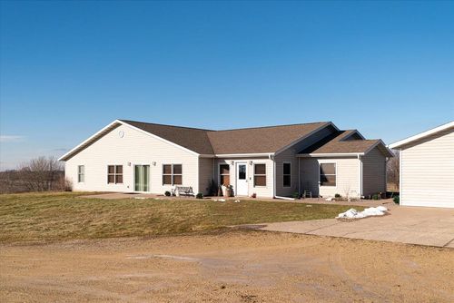 E4600 State Hwy 56, Jefferson, WI, 54665 | Card Image