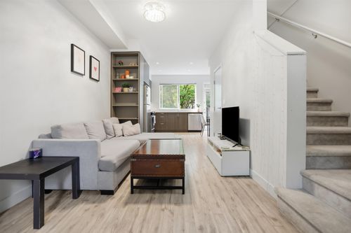 32-7458 Britton St, Burnaby, BC, V3N3A5 | Card Image