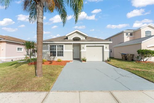 111 Windy Dune Ct, KISSIMMEE, FL, 34743-8358 | Card Image