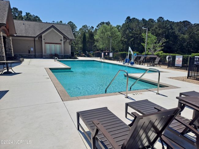 Pool at Amenity Center | Image 28