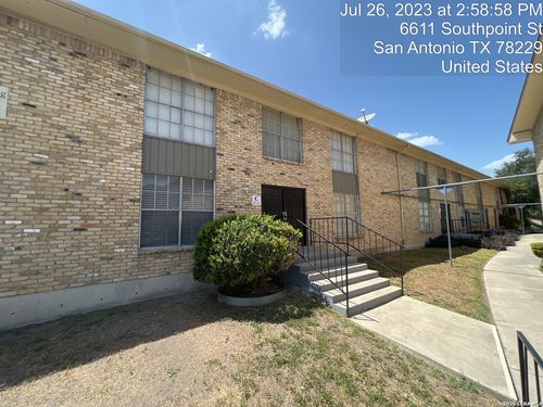 c-114-6611 Southpoint St, San Antonio, TX, 78229-4746 | Card Image