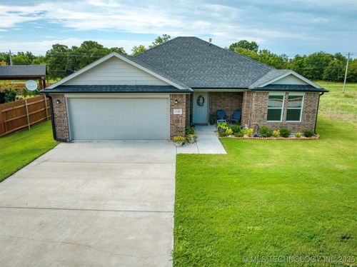 1125 Champion Way, Ardmore, OK, 73401-6750 | Card Image