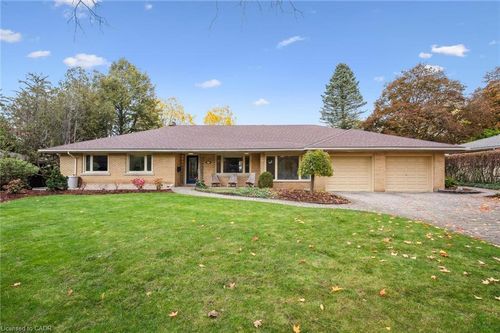 36 Harcourt Dr, Guelph, ON, N1G1J6 | Card Image