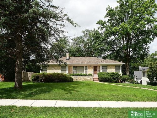 3326 N 48th St, Omaha, NE, 68104-3632 | Card Image
