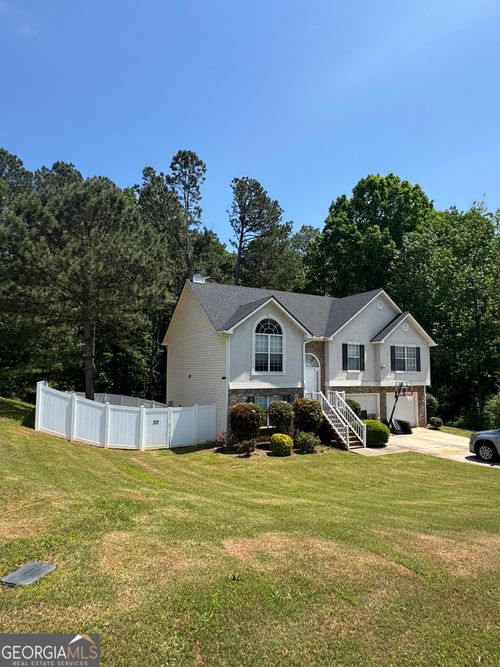 85 Creekside Trl, Covington, GA, 30016-2548 | Card Image