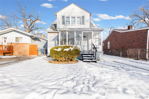 7027 Meadow Ave, Warren, MI, 48091-3019 | Card Image