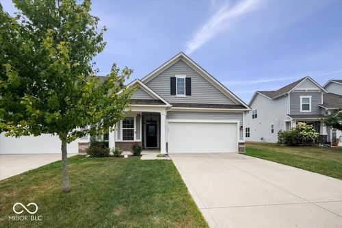 6212 Colonial Dr, Whitestown, IN, 46075-4000 | Card Image