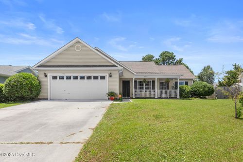 310 Whirlaway Blvd, Sneads Ferry, NC, 28460-9336 | Card Image