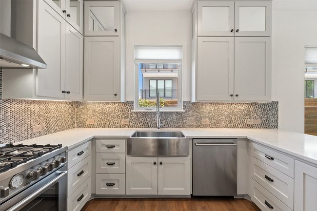 B - 4020 Valley View Rd, House other with 3 bedrooms, 3 bathrooms and 2 parking in Austin TX | Image 13