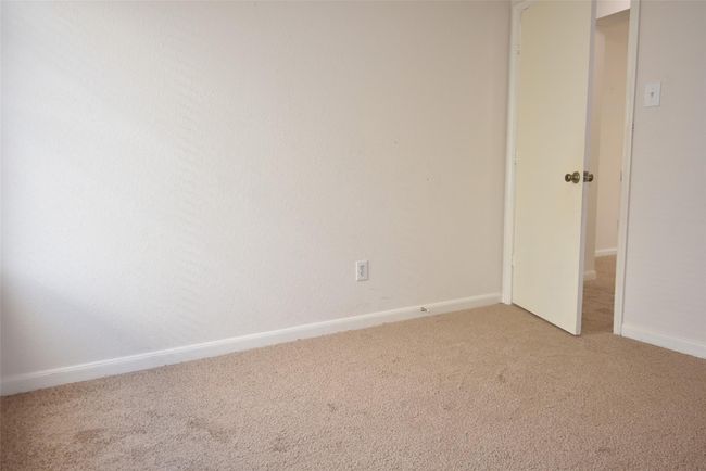 22811 Twisting Pine Dr, House other with 4 bedrooms, 2 bathrooms and 2 parking in Spring TX | Image 15
