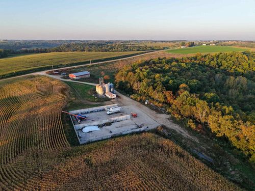 28928 Monarch Ave, Kendall, WI, 54638-7099 | Card Image