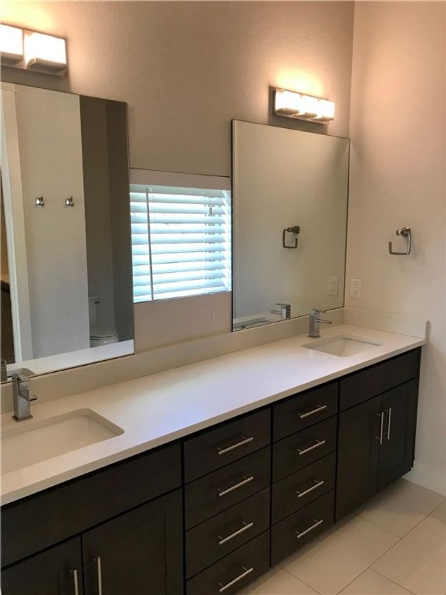 A - 904 E 54 Th St, House other with 3 bedrooms, 3 bathrooms and 2 parking in Austin TX | Image 19