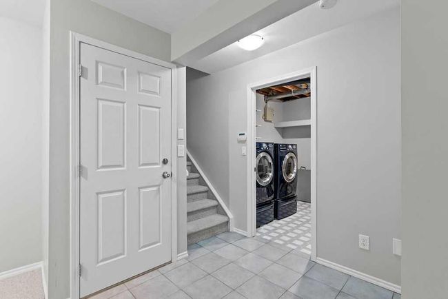 76 Coach Gate Way Sw, House other with 3 bedrooms, 2 bathrooms and 4 parking in Calgary AB | Image 29