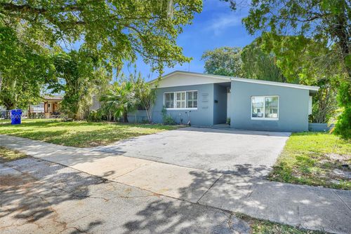 201 N 68th Way, Hollywood, FL, 33024-7539 | Card Image