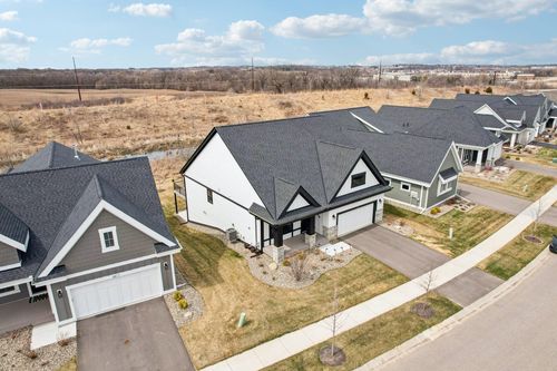 6621 Harvest Trl, Chaska, MN, 55318-5011 | Card Image