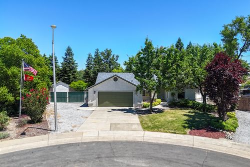 19399 Richsan Court, Redding, CA, 96003 | Card Image