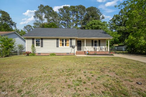 404 Creech St, Goldsboro, NC, 27530-5902 | Card Image