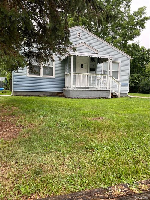 715 Kenilworth Ave, Pontiac, MI, 48340-3241 | Card Image